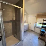 La Reliance - En Ardennes, Jacuzzi, Sauna Vakantiehuis *