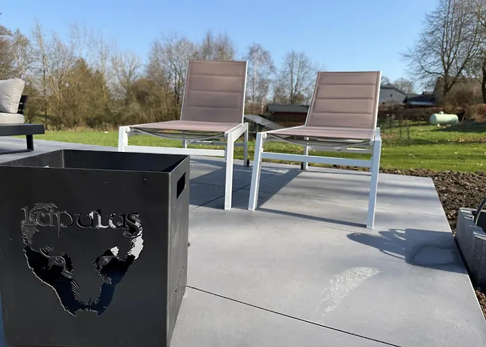La Reliance - En Ardennes, Jacuzzi, Sauna Holiday home