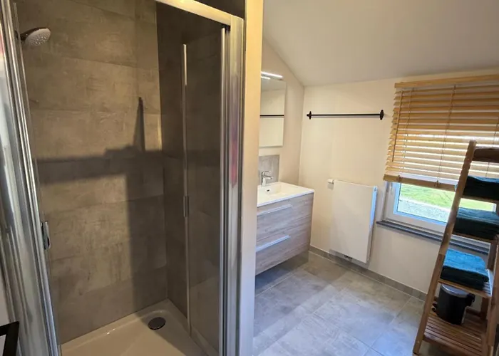 La Reliance - En Ardennes, Jacuzzi, Sauna Hébergement de vacances *