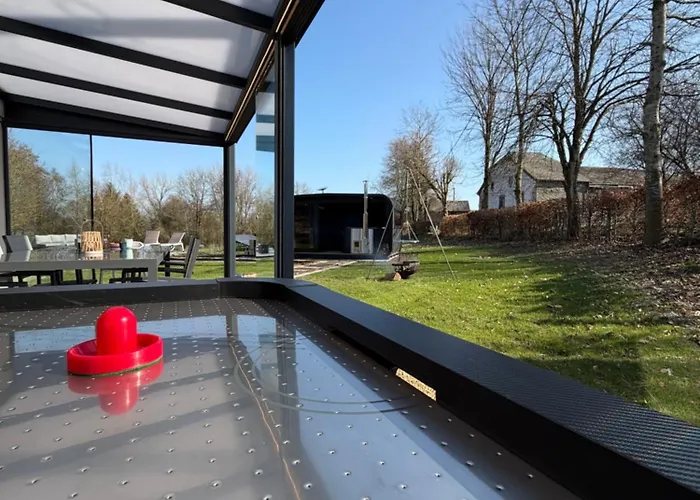 La Reliance - En Ardennes, Jacuzzi, Sauna Holiday home