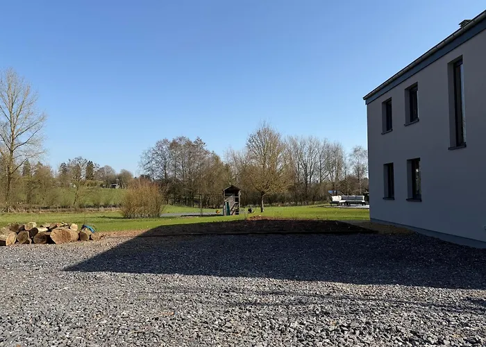 La Reliance - En Ardennes, Jacuzzi, Sauna Holiday home